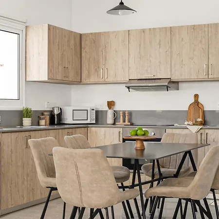 Sanders White Mountains Pool Paphos