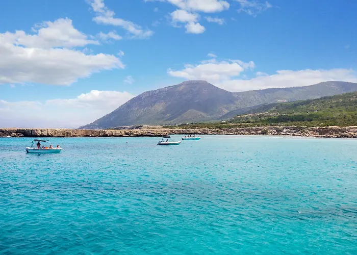 Sanders White Mountains Pool Villa *