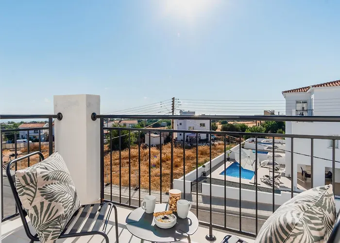 Villa Sanders White Mountains Pool Paphos